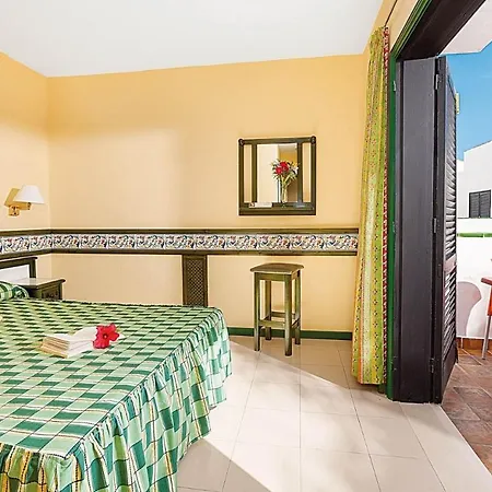 Daire One Bedroom With Pool, Near The Beach Caleta De Fuste
