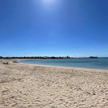 One Bedroom With Pool, Near The Beach *